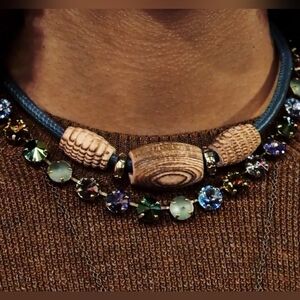 Sabika Winter 2017 Vivid Choker Leather Band Wood Elements, Heart Stamped Rings